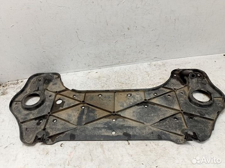 Защита двигателя Тойота