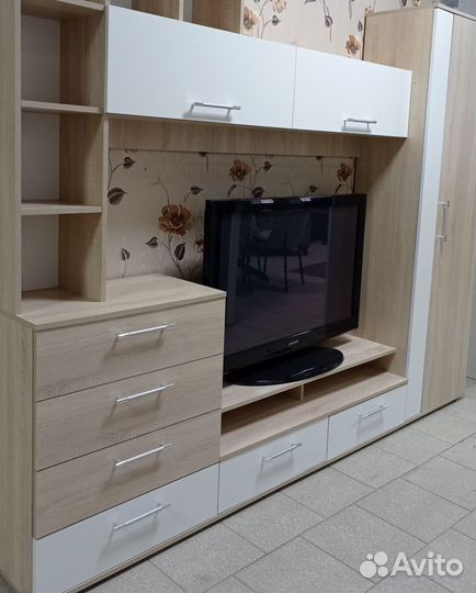 Стенка в гостиную бу