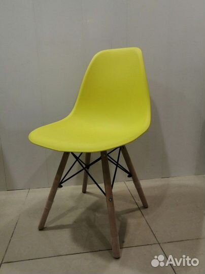 Стул для кафе и дома «Eames DSW»