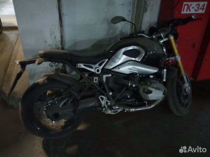 Продаю мотоцикл BMW R nine T