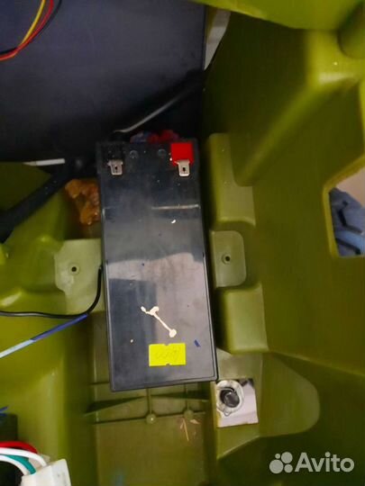 Детский электромобиль бу