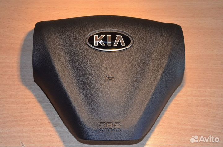 Крышка подушки безопасности Киа Рио