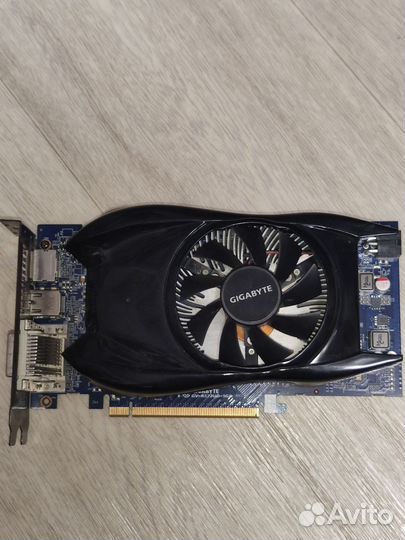 Radeon hd 5770 1gb gigabyte