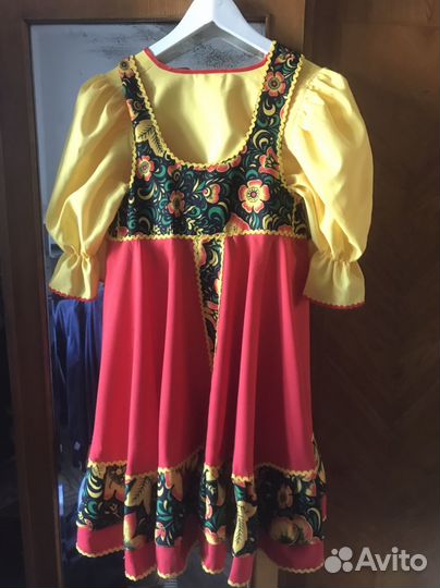 Русский народный костюм Хохлома плясовая