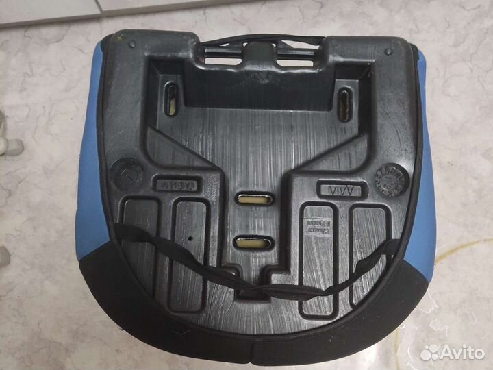 Детский кресло и бустер