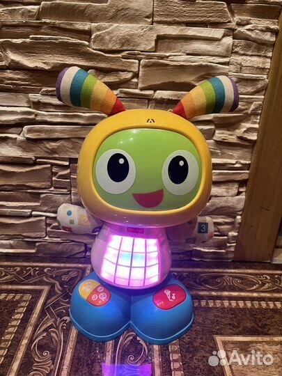 Интерактивная игрушка: робот Бибо fisher price