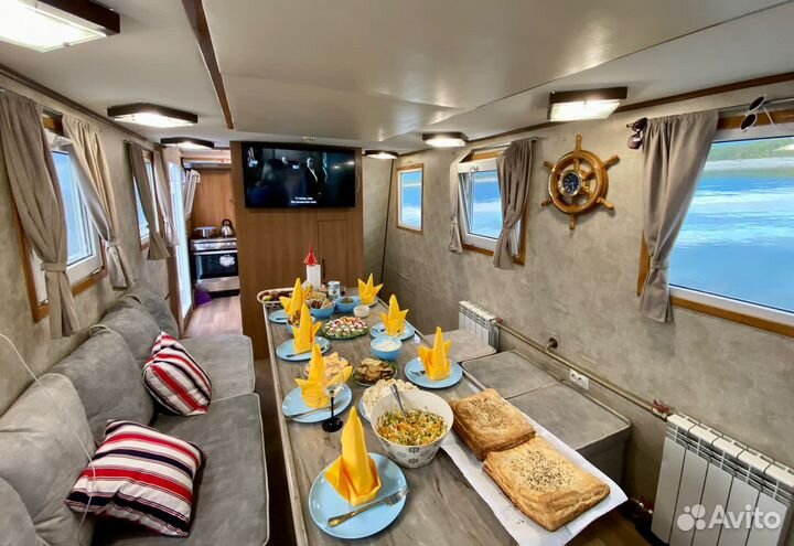 Бухта песчаная, Аренда теплохода на Байкале