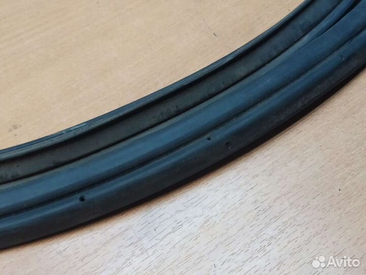 Уплотнитель крышки багажника, Mazda 626 GV