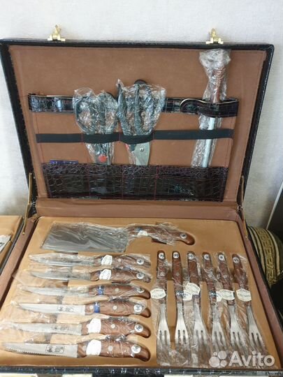 Набор ножей