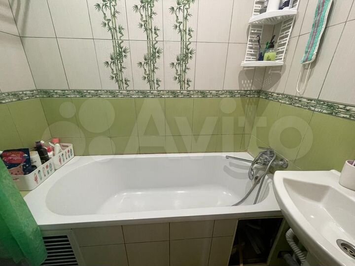 3-к. квартира, 79 м², 1/5 эт.