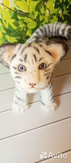 Реалистичная игрушка Тигренок