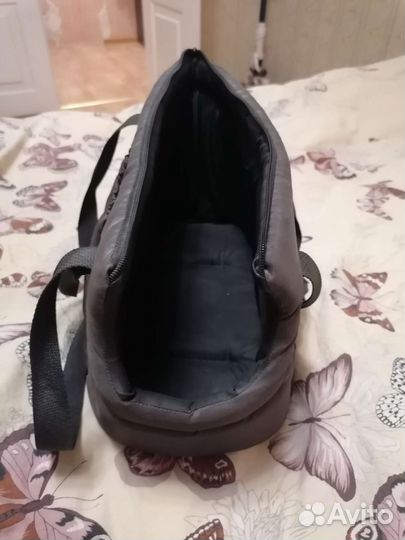 Переноска для кошек и собак