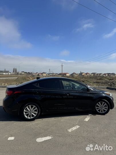 Hyundai Elantra 1.8 AT, 2015, 229 000 км