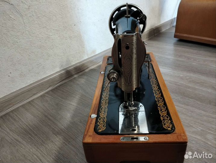 Швейная машина Подольск