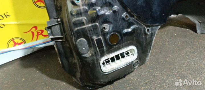 Крыло заднее правое Toyota Land Cruiser Prado