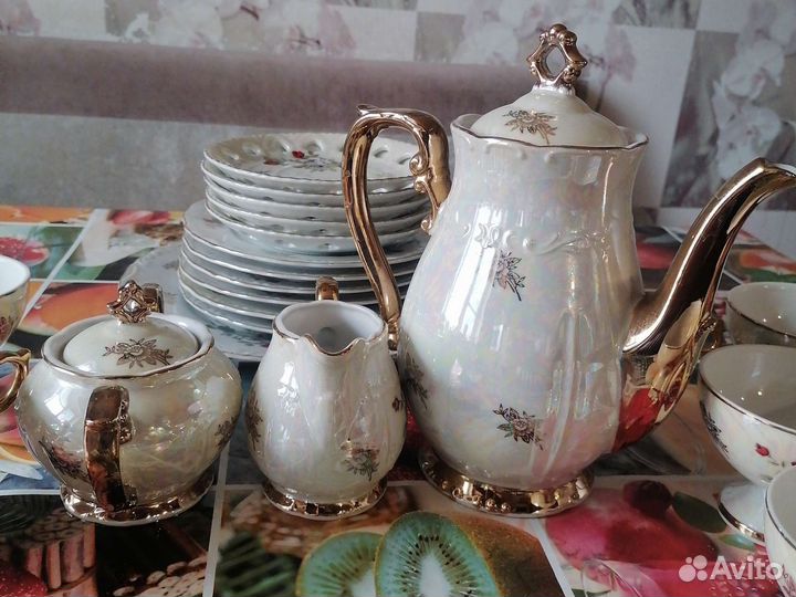 Чайный сервиз на 6 персон, фарфор