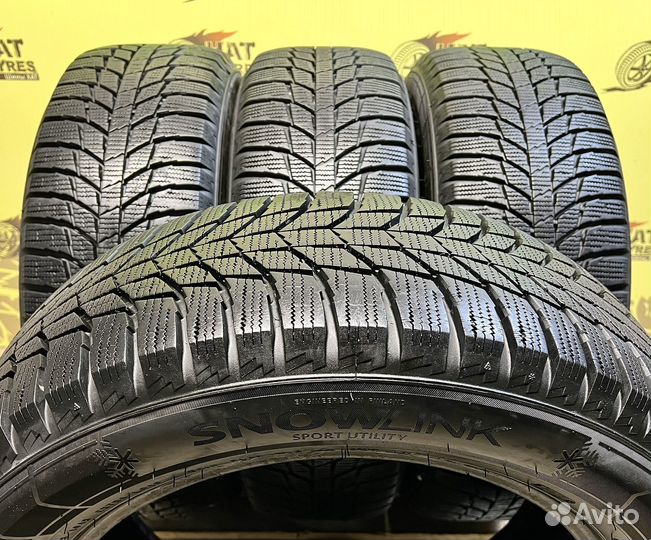 Triangle Snowlink TWT02 225/60 R18 104R