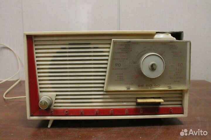 Ламповый приёмник Schneider 118