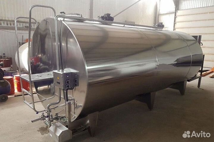 Новый охладитель молока на 4 тонны