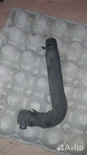 Шланг охлаждения ауди 4G0121445P