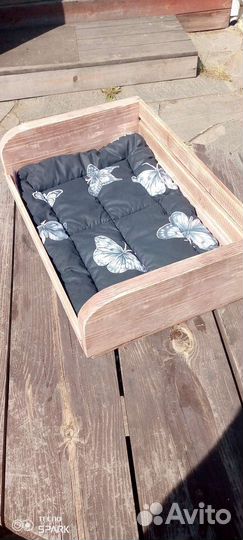 Лежанка для кошек, собак