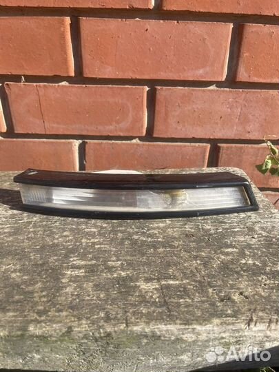 Оригинальные поворотники на пассат б6