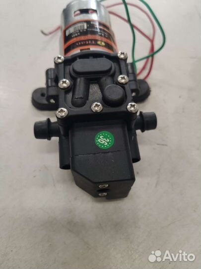 Насос на аккумуляторный опрыскиватель