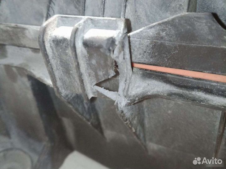 Корпус воздушного фильтра Audi A3 8L купе 1.6 AKM