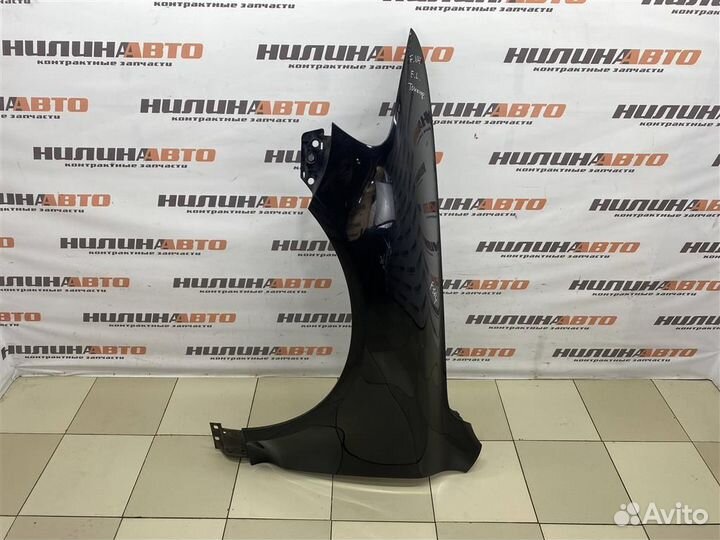 Крыло переднее левое VW Туарег