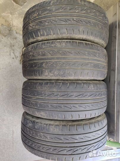 Bridgestone MY-02 Sporty Style 205/55 R16 91V