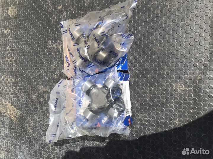 Крестовина кардана на Opel Antara