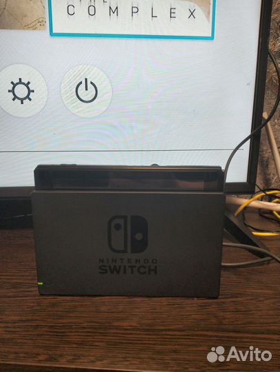 Nintendo switch v2 прошитая чипом