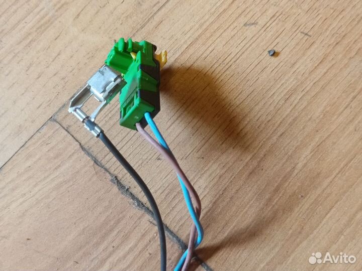 Проводка пер. левого сидения Рено меган 2