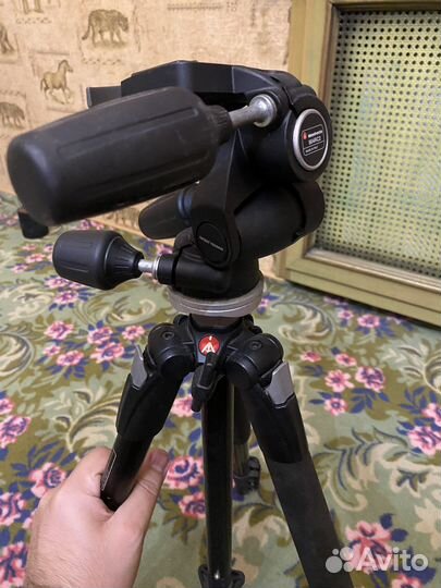Штатив manfrotto 190xb с головой