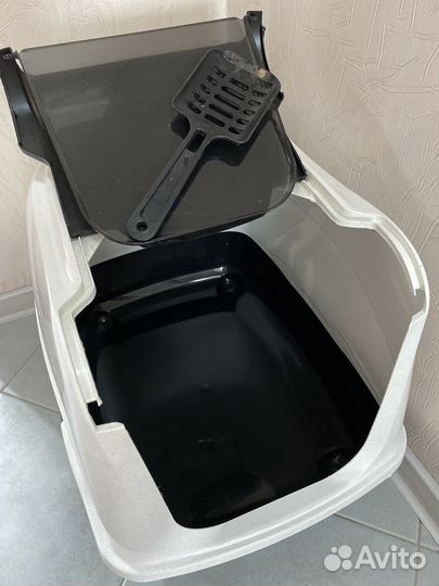 Кошачий туалет закрытый