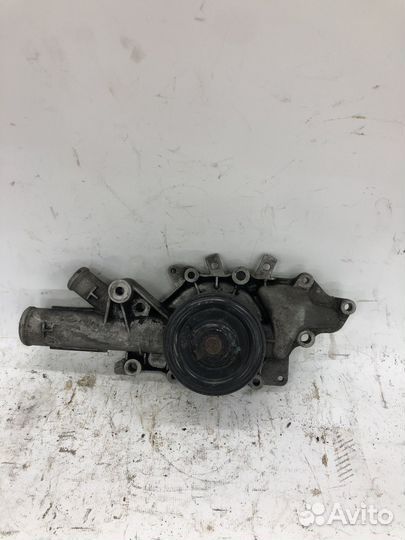 Помпа Mercedes Benz W203