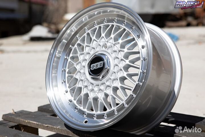 Style BBS RS R15 7J ET+25 4*100 (F114)