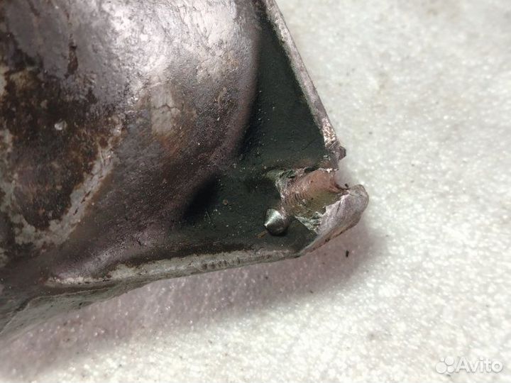 Кронштейн Volkswagen Golf хэтчбек 5 дв ABS 1.8