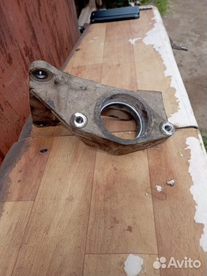 Деталь на машину Nissan Qashqai J10 полуось правая