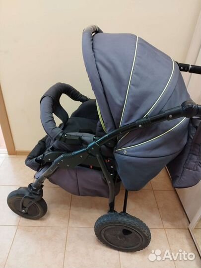 Прогулочная коляска Zippy бу