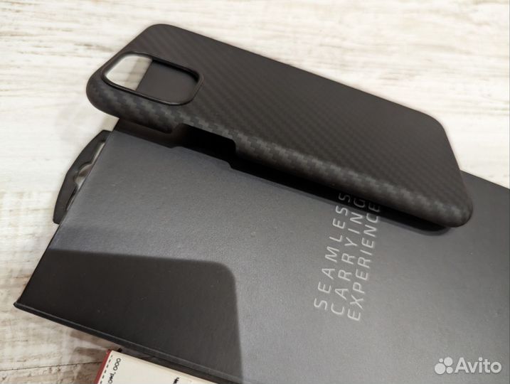 Pitaka iPhone 11 pro кевларовый чехол