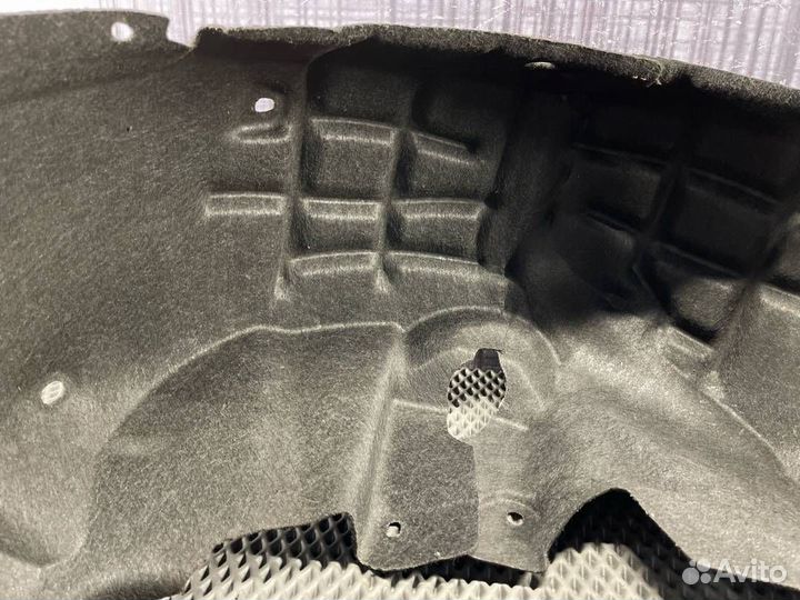 Подкрылок задний правый Audi A4 B8 cdhb 2008