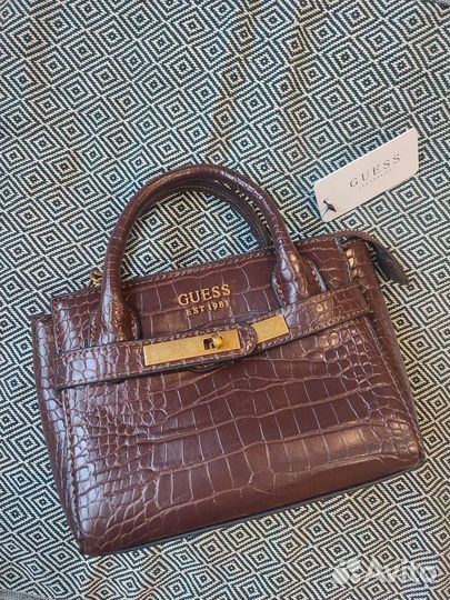 Сумка guess новая женская
