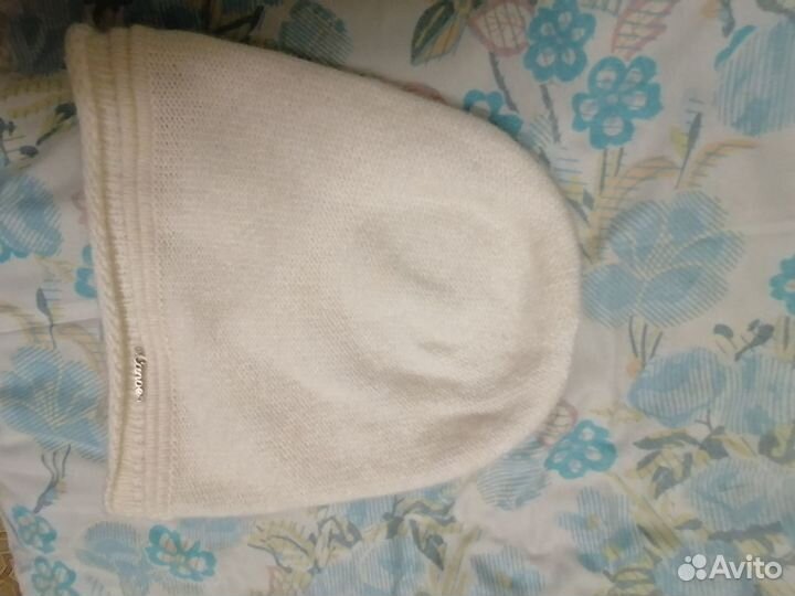 Продам женскую шапку