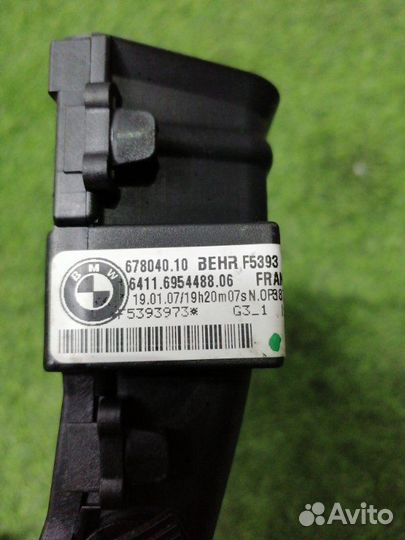 Дефлектор радиатора воздуховод задний правый Bmw