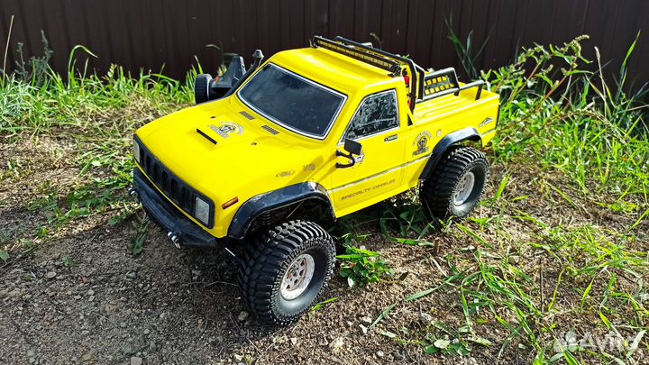 RC трофи модель 1/10 RGT EX86110
