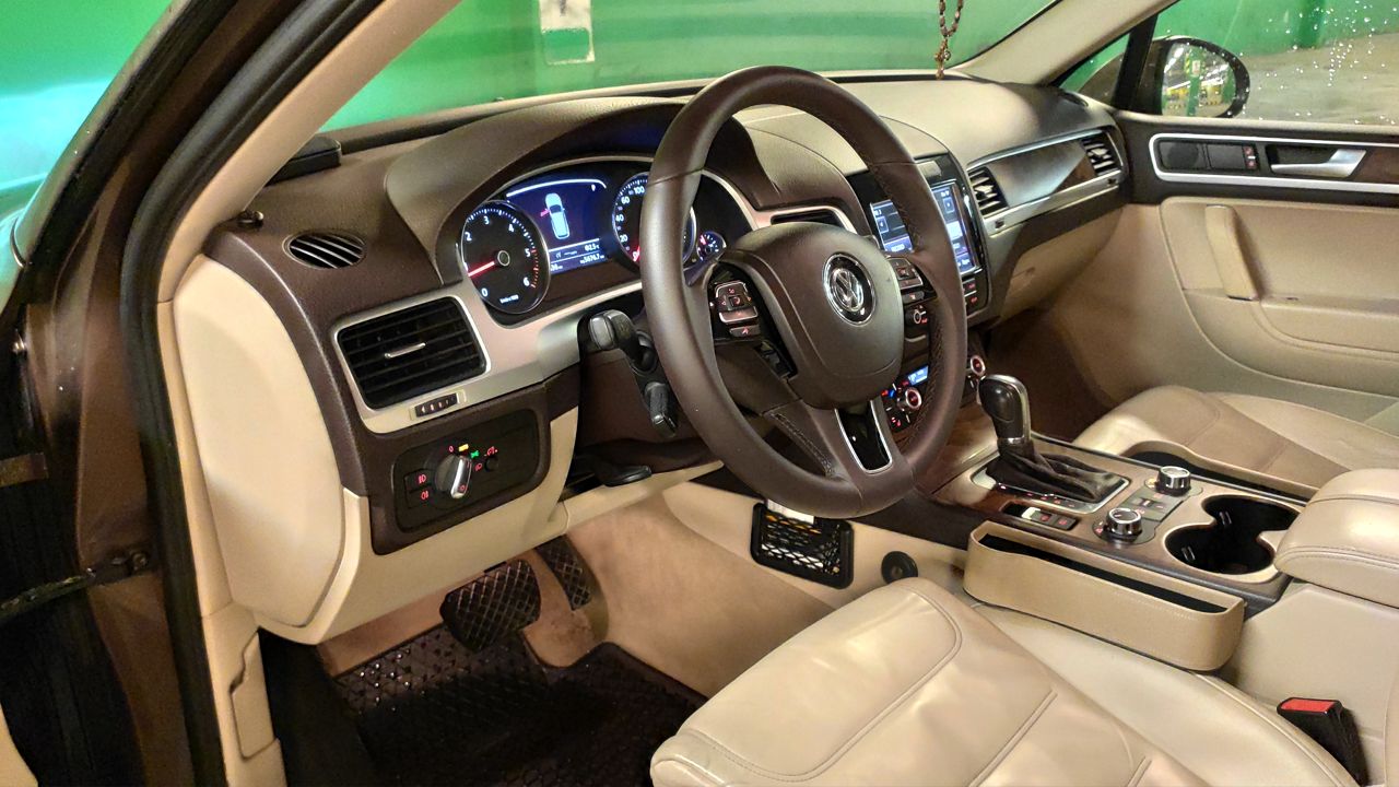 Volkswagen Touareg: фото владельца