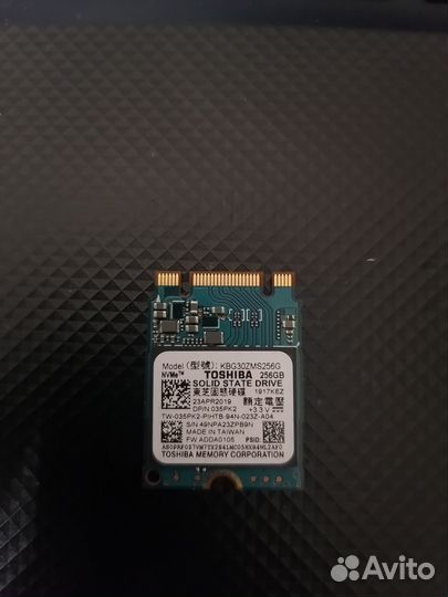 Продаю SSD диск Toshiba 256 гб M.2 KBG30ZMS256G