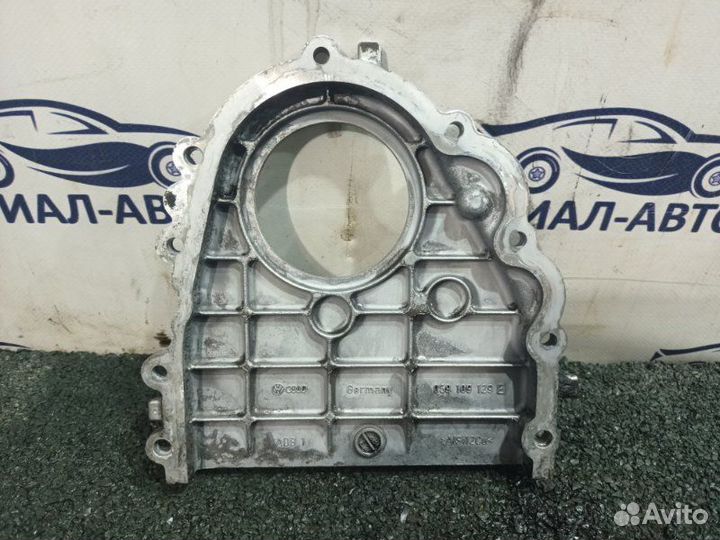 Крышка двигателя Q7