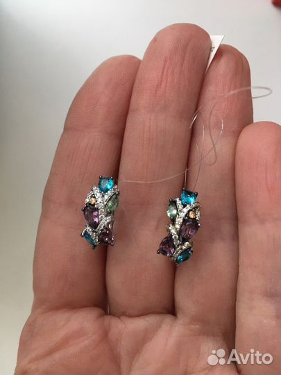 Серебряные серьги новые